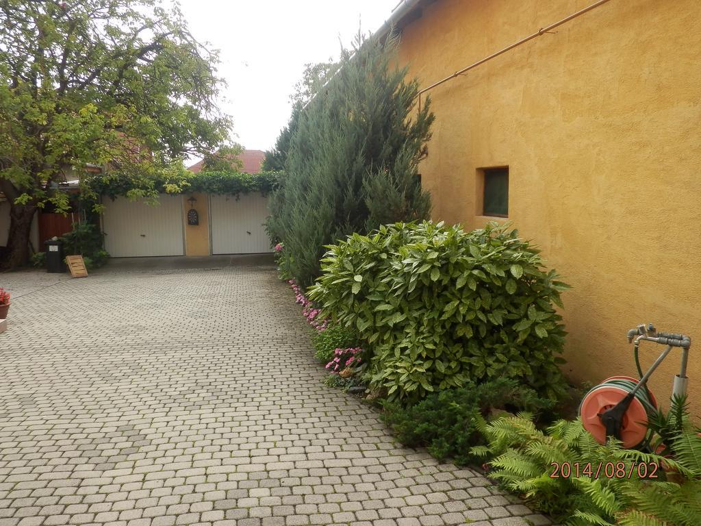 Zsuzsanna Haz Hotel Heviz Bagian luar foto