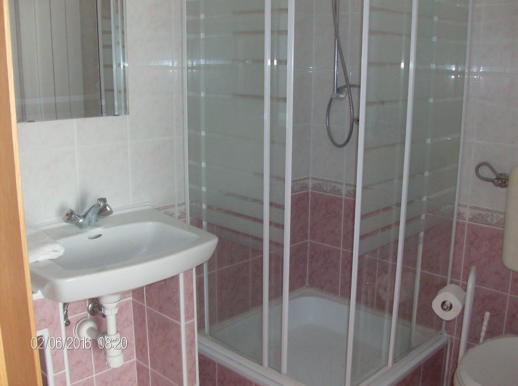 Zsuzsanna Haz Hotel Heviz Bagian luar foto