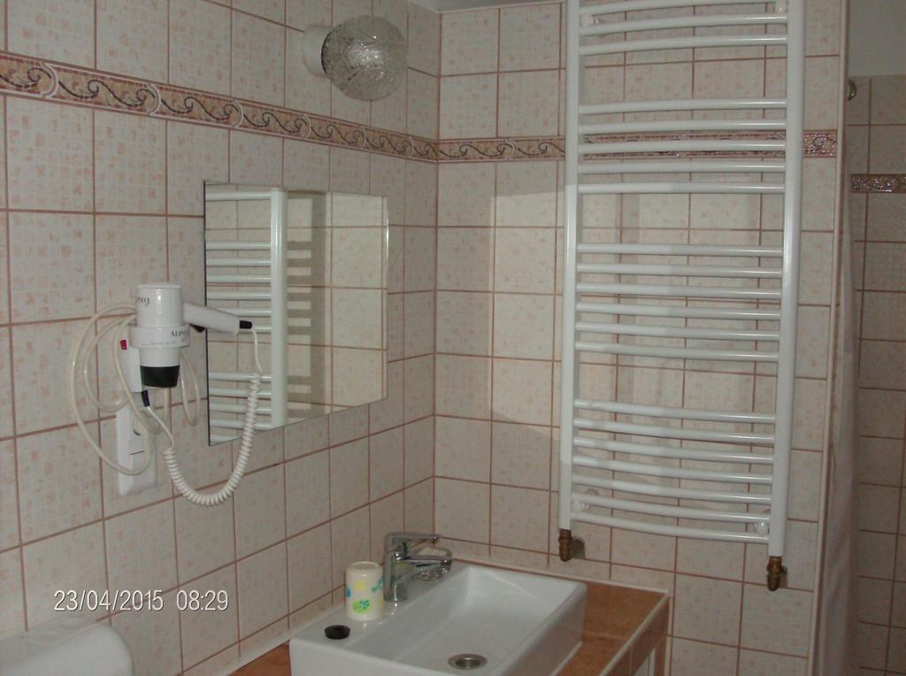 Zsuzsanna Haz Hotel Heviz Bagian luar foto